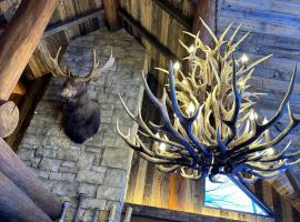 Middle Hirafu Luxury Log House - LOG LOG -，位于俱知安町的酒店