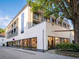 Digital Hotel Kronjuwel by BRIGHT Waldkirch - Self Check-in，位于瓦尔德基尔希的酒店