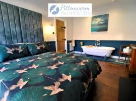 Fishermans Loft- Seafront Serenity