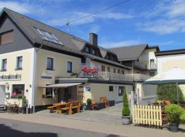 霍勒餐厅&酒店，位于Barweiler的低价酒店