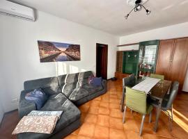 Ziva's house apartment in Abbiategrasso，位于阿比亚泰格拉索的酒店