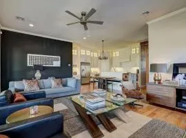 Contemporary 3B 2B Luxuriously Furnished Home