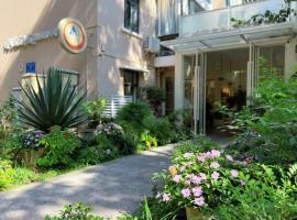 深圳侨城旅友国际青年旅舍，位于深圳的青旅