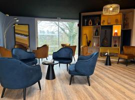 宜必思阿瓦隆酒店，位于马尼的酒店