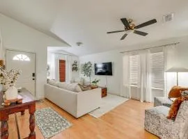 Cozy House by Zinnia Park! Family Home in McAllen