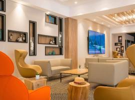 诺富特尼斯阿里纳斯阿罗伯特酒店，位于尼斯的酒店