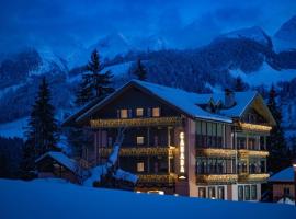 加拿大酒店，位于普雷达佐的酒店