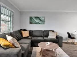 Groovy 1BD near Duke, Downtown, and DPAC