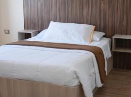 Villa Adams Hoteles，位于伊洛的酒店