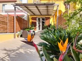 Beautiful Home In Menfi With Wifi