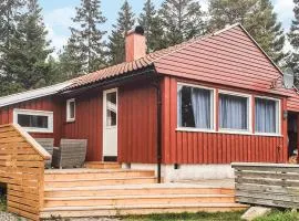4 Bedroom Beautiful Home In Kongshavn