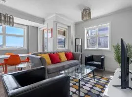 Delightful 2 BR And 2 Bath Water View in Downtown