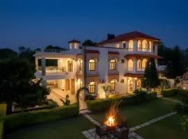 Arna Villa by VEO - Part of StayVista