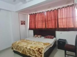 Hotel O Point Co2 Resto& Lodge，位于Rewa的酒店