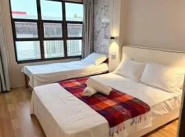 Priscilla Cozy Family 2Bedroom Apartment Walk to McDonald Free Parking