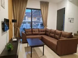 Relaxing Corner Family Stay Kids Pool and BBQ Banting