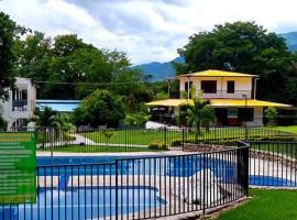 Llano grande rivera，位于里韦拉的酒店