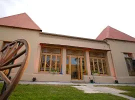 Posada Strawitz Wine Lodge