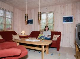 8 person holiday home in Rødby，位于克兰尼茨的酒店