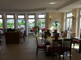 帕萨瑞丽酒店兼餐厅