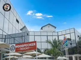 Woodpecker Resort Hotel