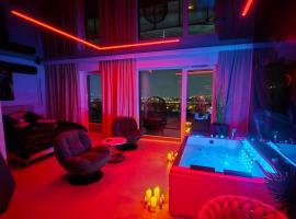 Apartament dla dwojga z jacuzzi na wyłączność，位于希维切的酒店