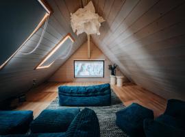 Familienhaus nahe Bern - Spielraum Kino & Fitness，位于Köniz的酒店