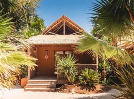 考恩蒂基酒店，位于圣特罗佩的度假村