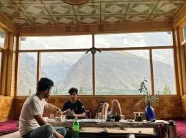 verse hunza