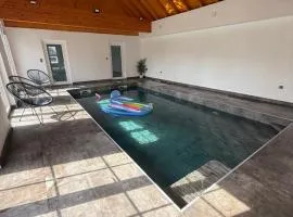 L ecrin de Rosheim, villa d exception, piscine
