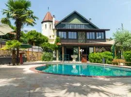 La Maison cachée du PAVILLON BELLEVUE