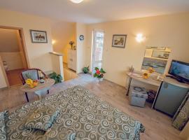 Supreme Victoria，位于瓦尔纳的酒店