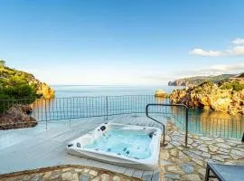 Villa Ca La Dolors - Cala Deià, by PriorityVillas