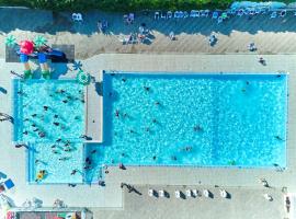 Villaggio Camping delle Rose - Gatteo a Mare，位于加提欧马里的酒店