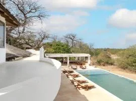 Farafina Lodge