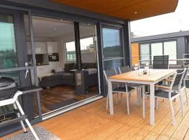 Apartment Hausboot Dolce Vita am Bärwaldersee by Interhome