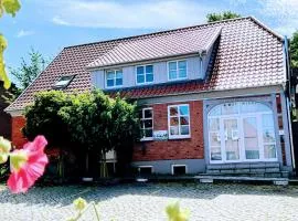 Apartment Wohnung in Bad Segeberg mit Terrasse by Interhome