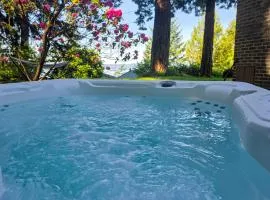 Walk to The Oyster Bar Chuckanut Dr Retreat!