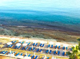 Enorme Infinity Beach ex Infinity Blue，位于赫索尼索斯的酒店