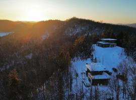 Sommet de montagne- Spa, sauna and hammam privés，位于圣阿黛拉的酒店