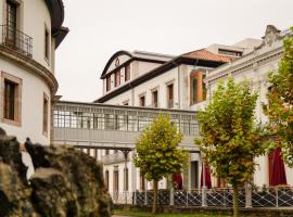Blau Gran Hotel Las Caldas, a member of Radisson Individuals，位于拉斯卡尔达斯的酒店