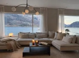 Private house on cider farm - fjord, beach & jetty