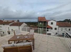 Starlight Villa with Rooftop Terrace near Coja