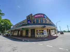 梅特兰贝尔莫尔酒店