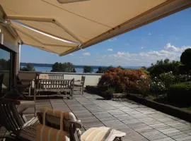 Dachterrassen Ferienwohnung mit See- u. Bergblilck
