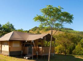 Camping Podere Sei Poorte - ConTENTissimo，位于Monteciccardo的豪华帐篷