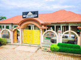 Queen Doro Lodges，位于Nkunjila的酒店