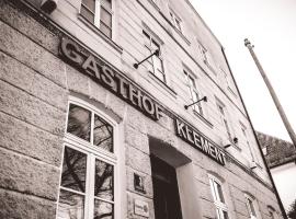 克莱门特旅馆，位于Isen的酒店