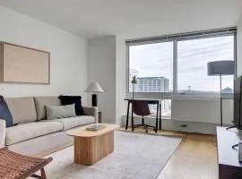 Blueground East Harlem pool nr Central Park NYC-687