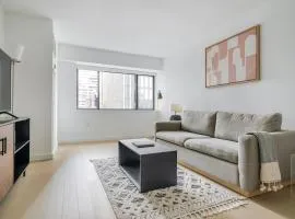 Blueground Downtown pool nr Boston Common BOS-1284